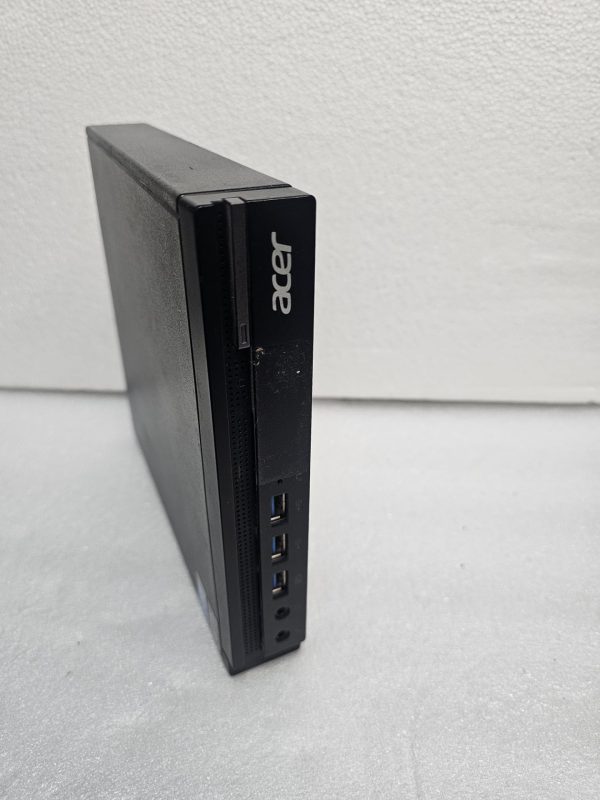 مینی کیس Acer i7-6700 با SSD 256GB و رم 8GB - نمای جلو